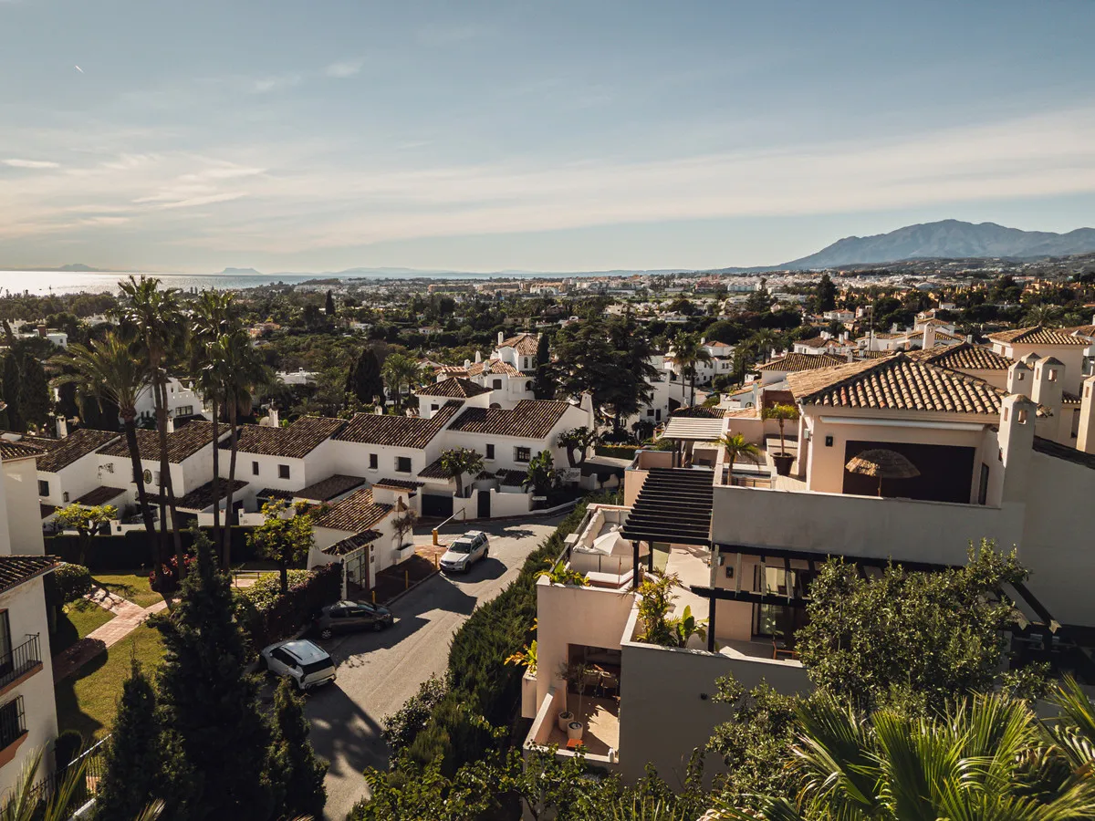 bf82de4d-89ac-4cbd-a018-40d1e42f78dd