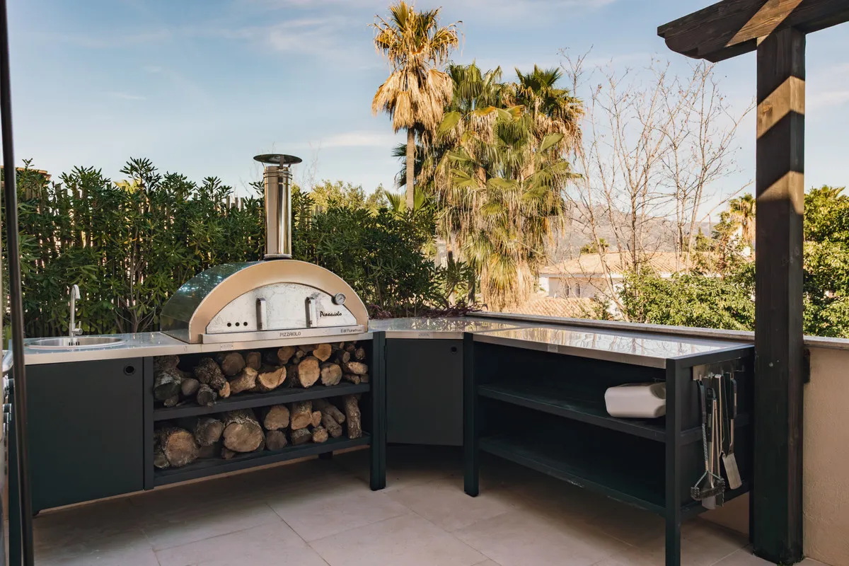 d70c8776-5602-4119-be91-3e82c97f17d3