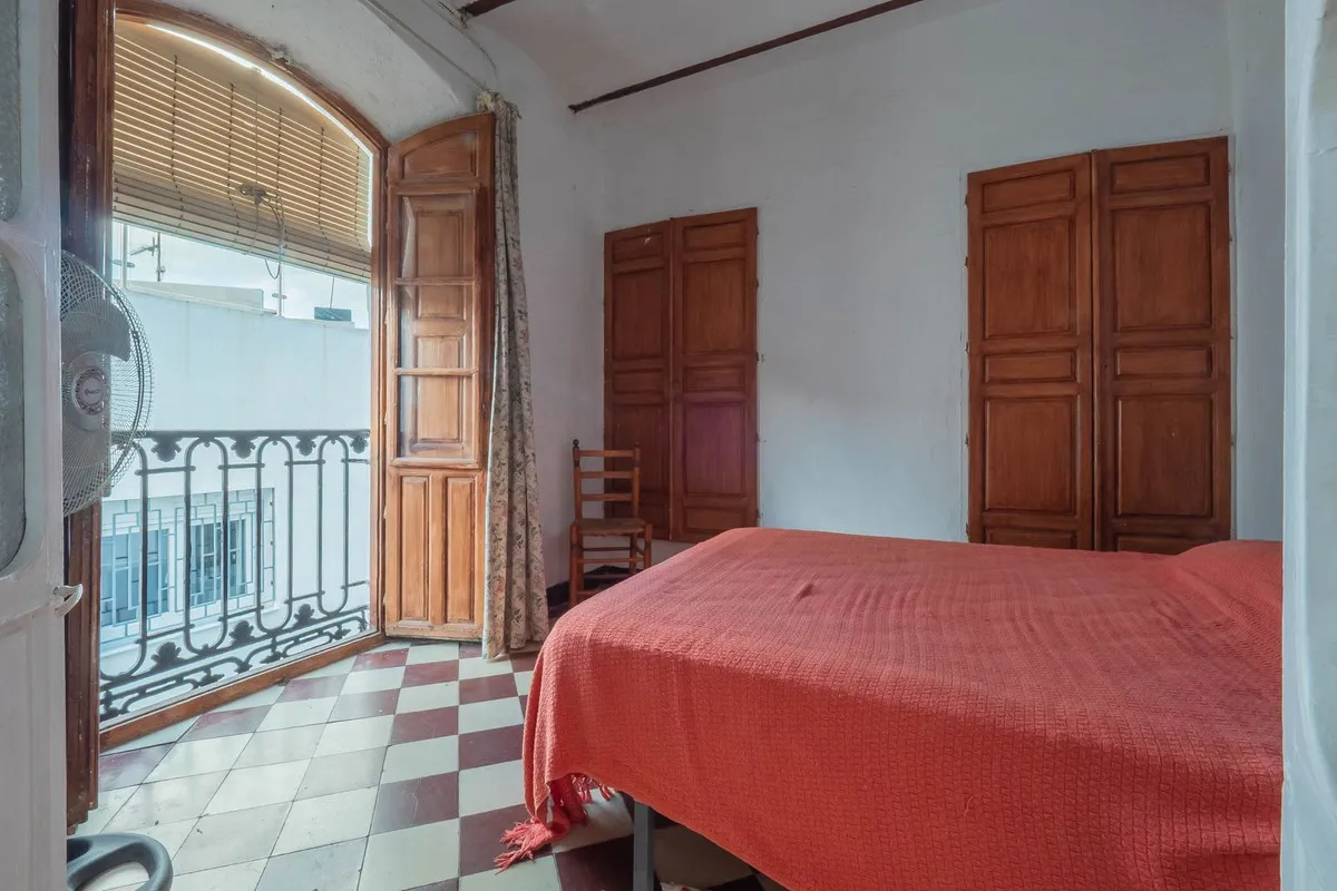 77a9d304-fbb9-4b84-ae68-7cfd41b1f677