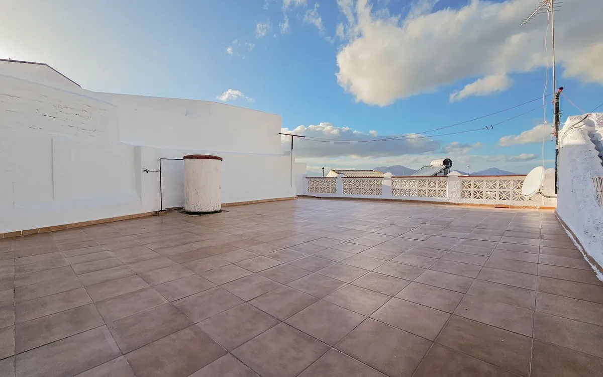 803649b2-e004-41b1-a6b3-b881c90c09eb