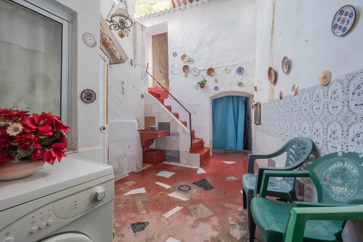 8641c9a5-05ed-4186-991a-ed6e87692ef5