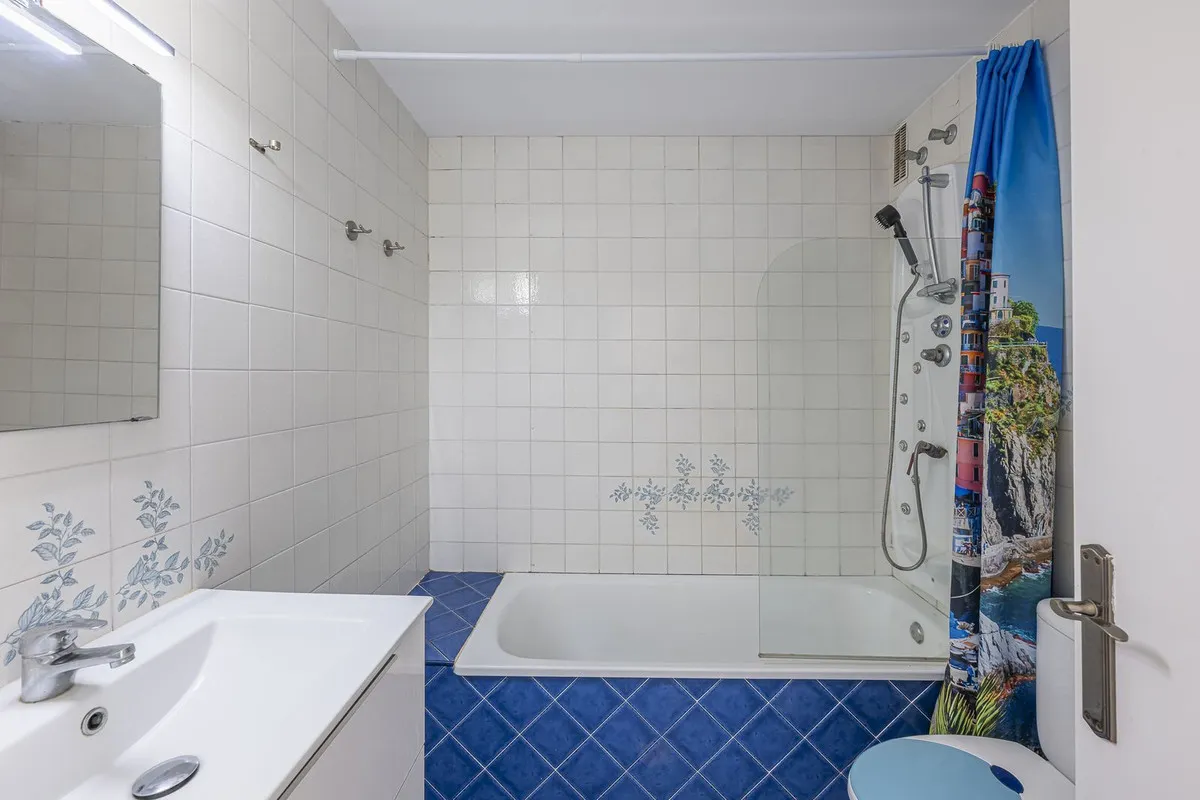 4bcea9cd-6cfe-4bba-940f-3737d863ec6b