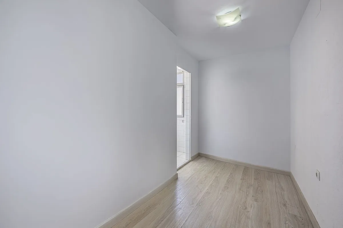 ec684d11-7ebf-4378-aa94-d413c897c39f