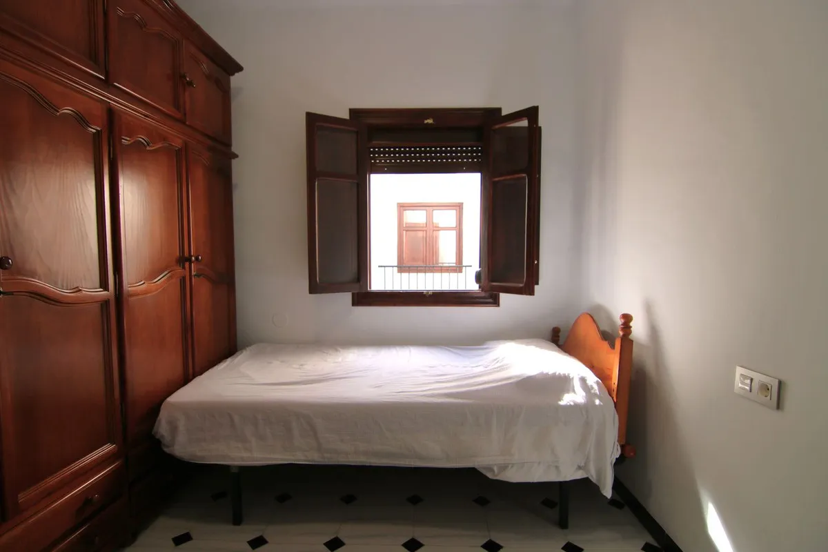 37ce394c-edf5-4f62-bfb8-84b1815882b2