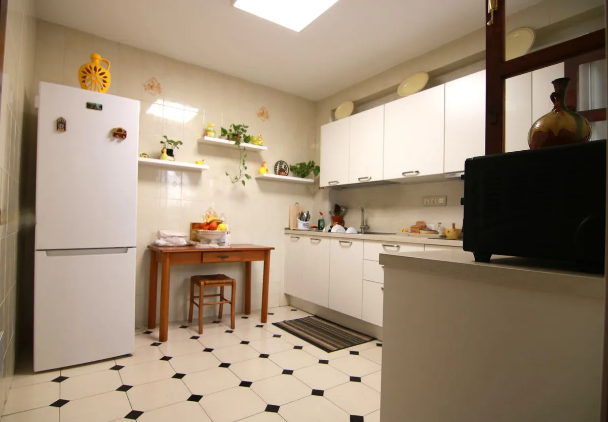 b3451089-a359-45f8-8b2e-ce65690a91e2