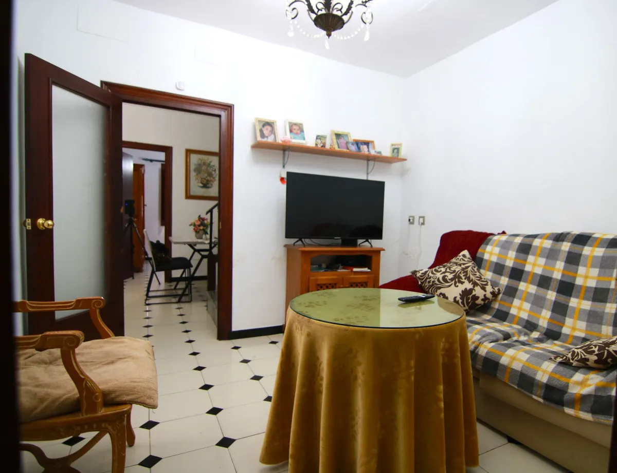 b3e4402d-3874-4540-a1fd-cb99b54e1bca