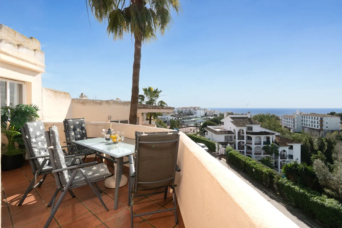 052a1818-30a9-428a-9aa2-2390f40d4fd7