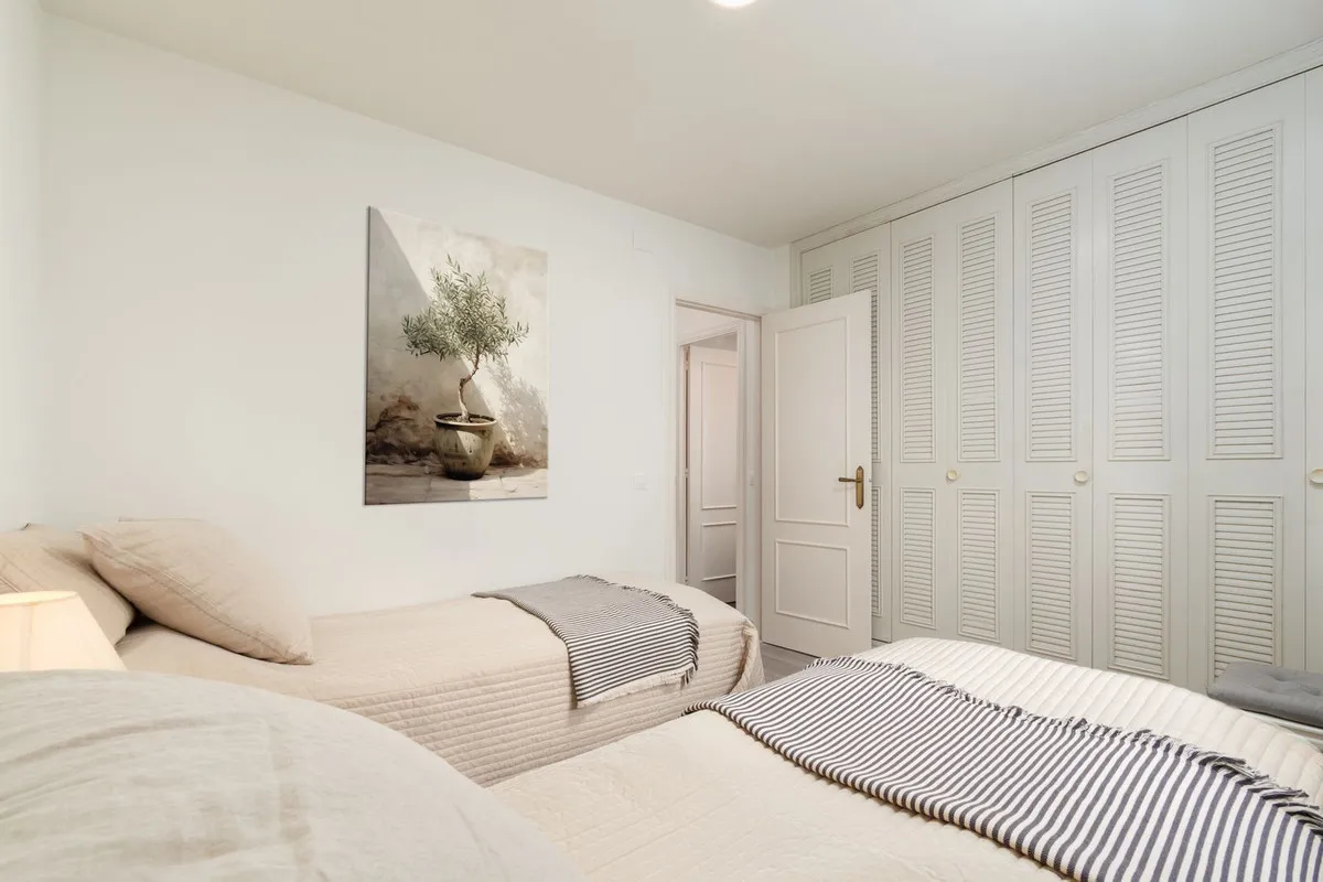 4b1dfa79-80ee-4d94-815f-359269cd81f1