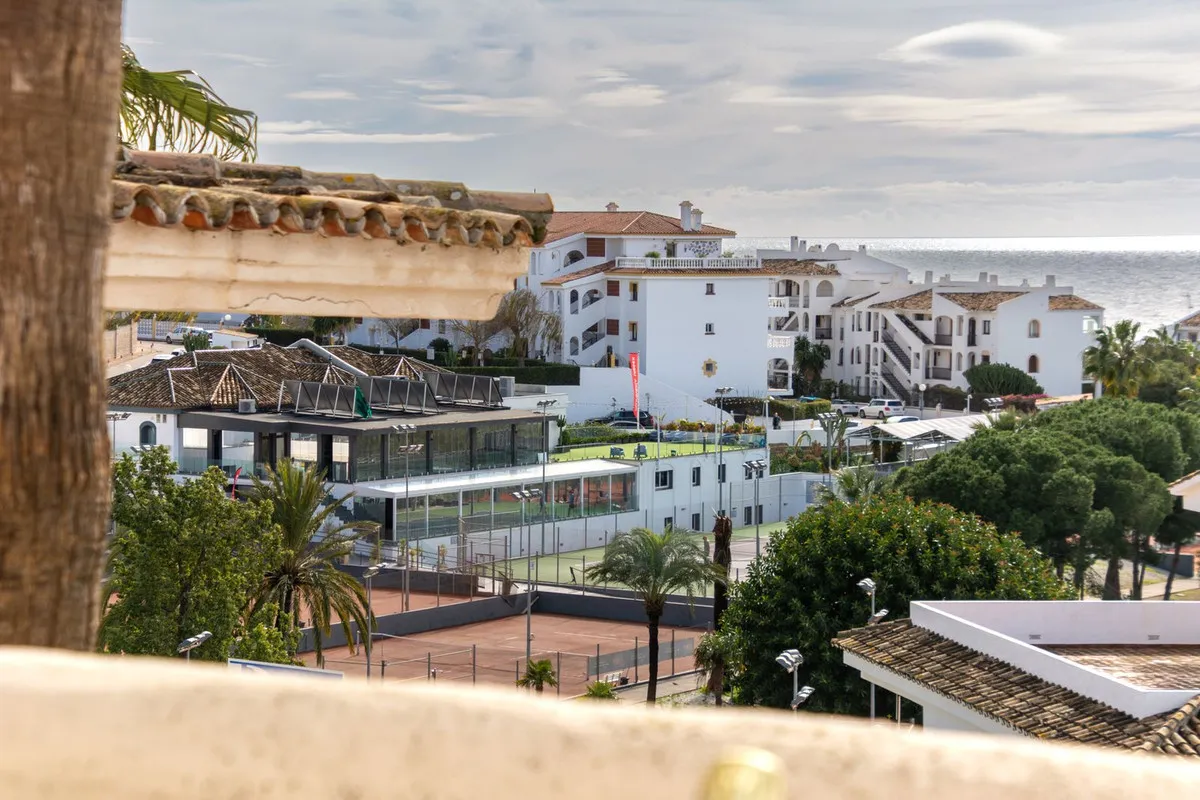 8c354c7e-426c-46c5-b624-5fc7965a414c