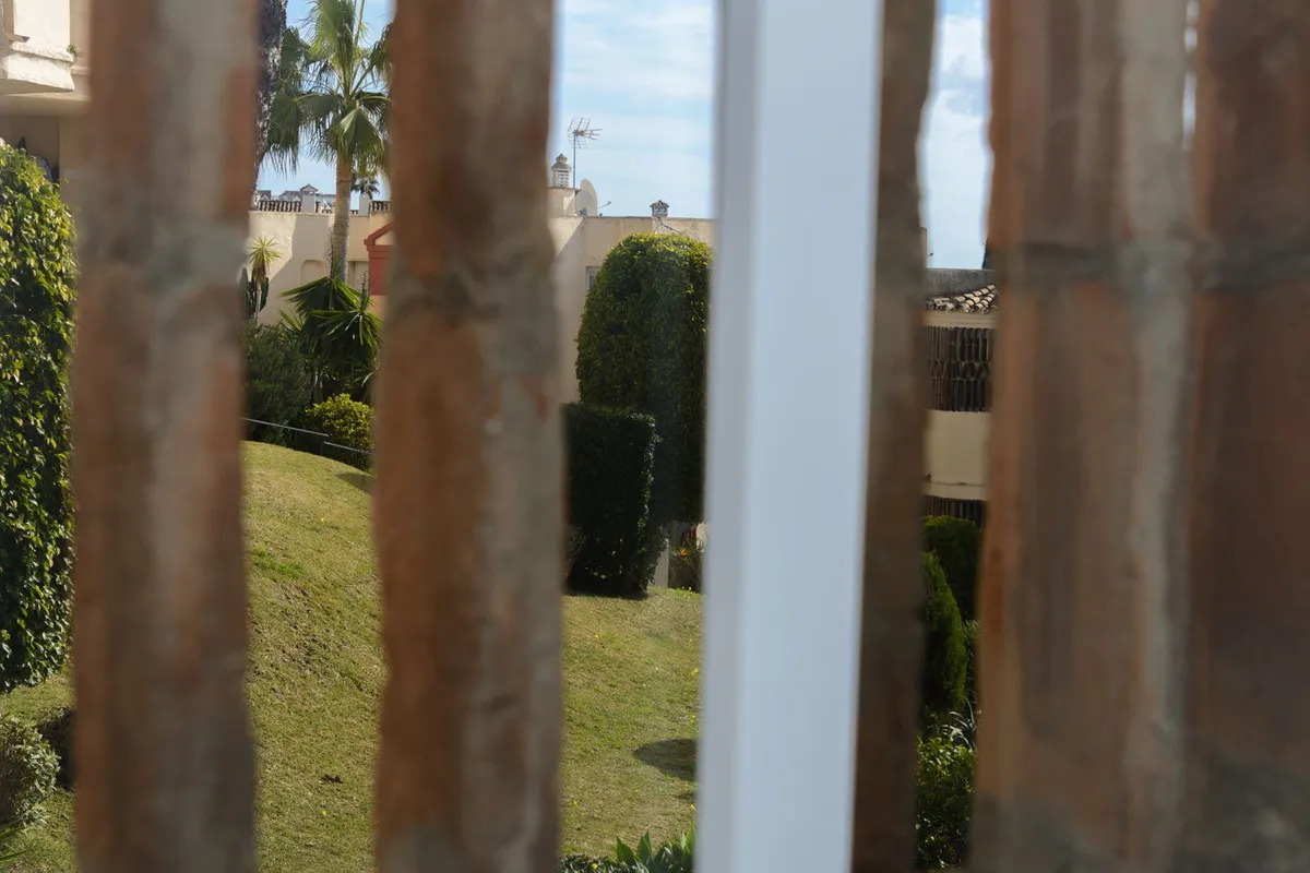 b528dbf4-6bda-4716-822c-b823d51ebdea