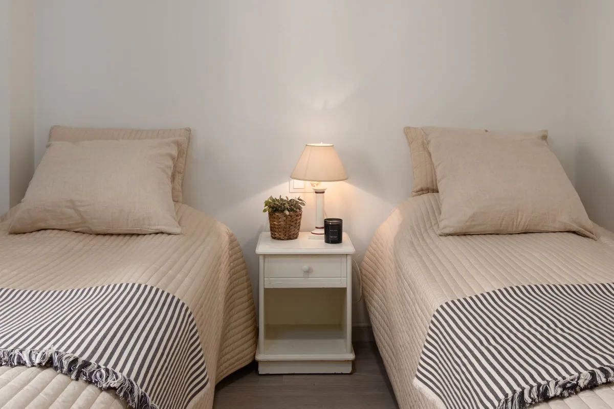 c8cc48b3-7b30-4ec9-9340-59128ae2f497