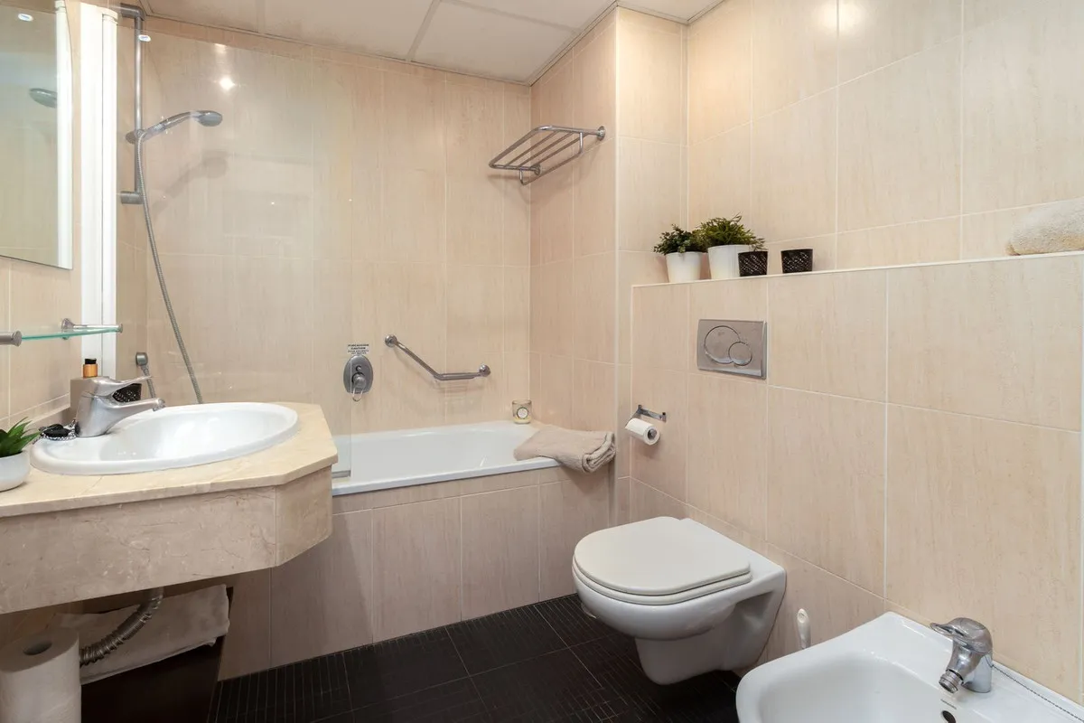 e3e7baad-d454-498f-bb97-53cae7da439a