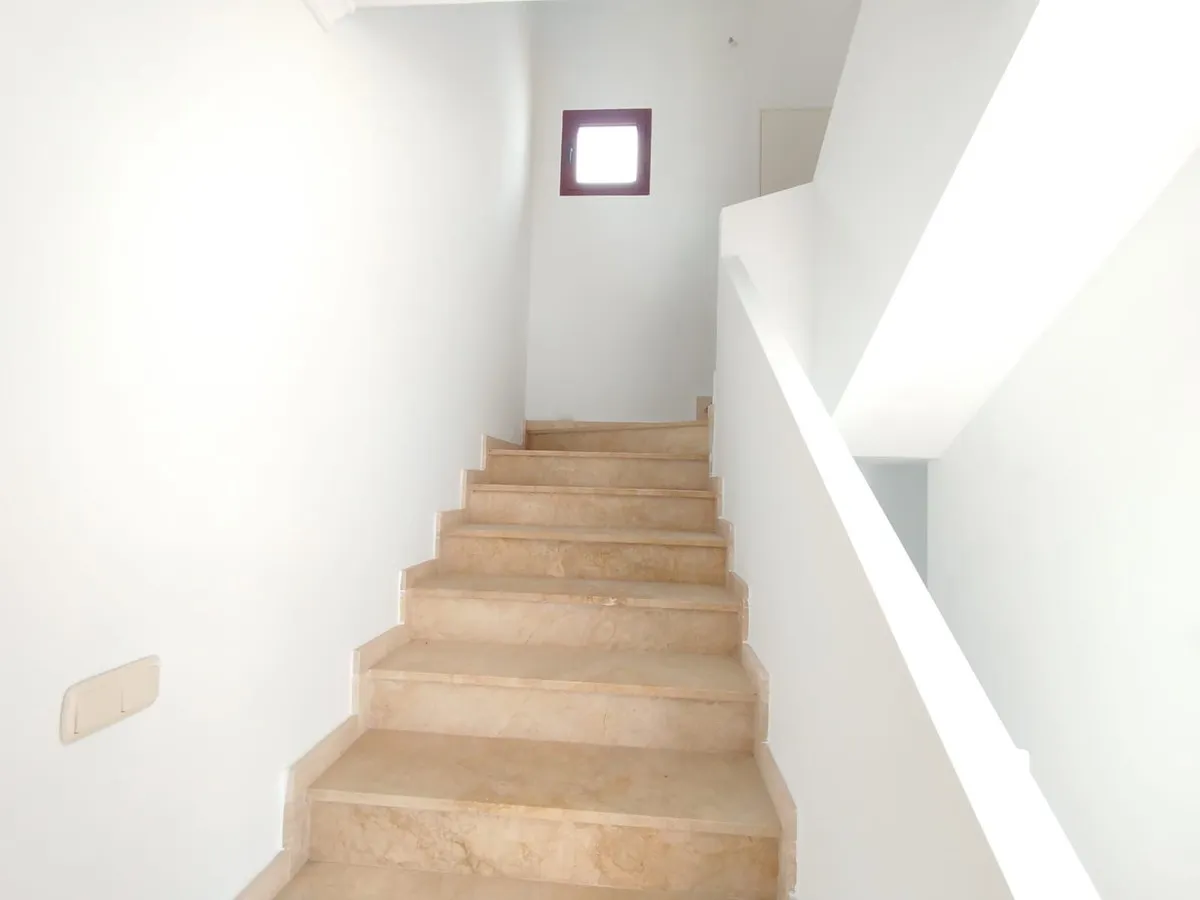 72fa1dd1-5206-464a-9cca-2a632e0a11bb