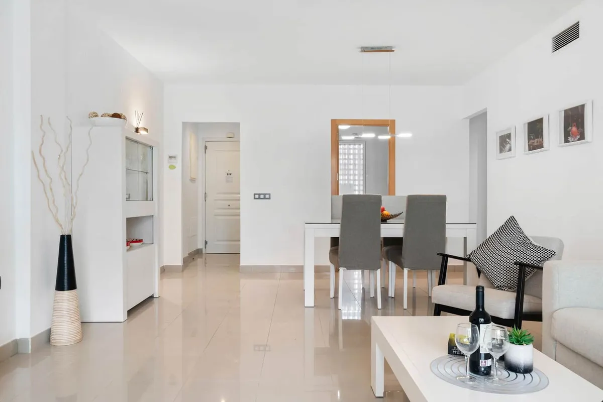 68de59c1-9fd4-48e5-9707-ff47d2859f70