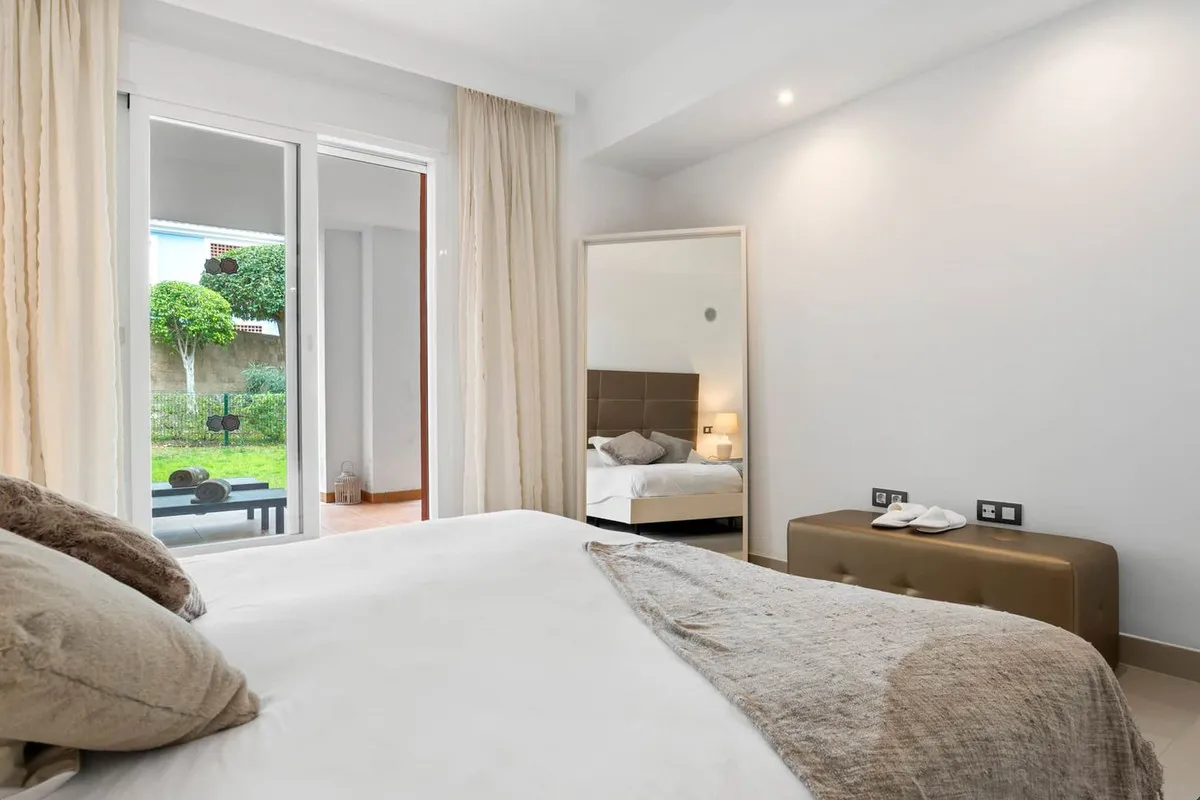 7c51ef5b-e62a-4fc1-8731-12d52bef5392