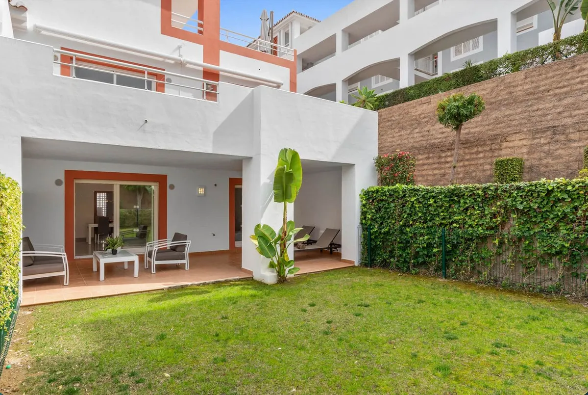 d701b8ec-fb82-4a64-8662-d9305d828d2e