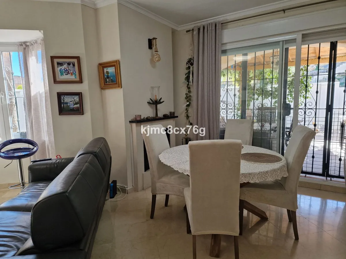 7ee07b0d-08d7-416f-be6c-b608db003bb6