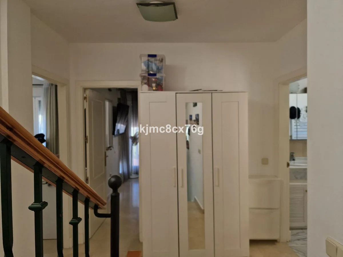 90e191fa-c1c6-4c42-91cf-a90d95731a13