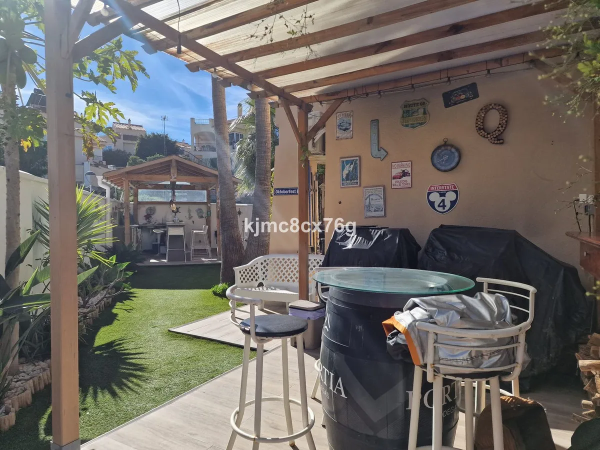 bd6090e1-80a5-41b6-b132-2ee14c9d5088