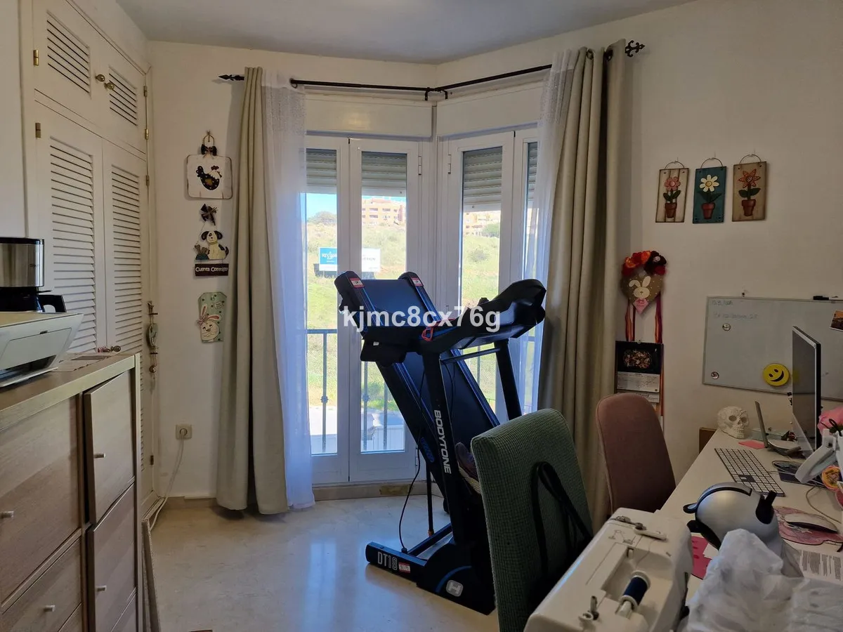 c54d5dd0-ce0b-40ac-9124-89e70dc79f56