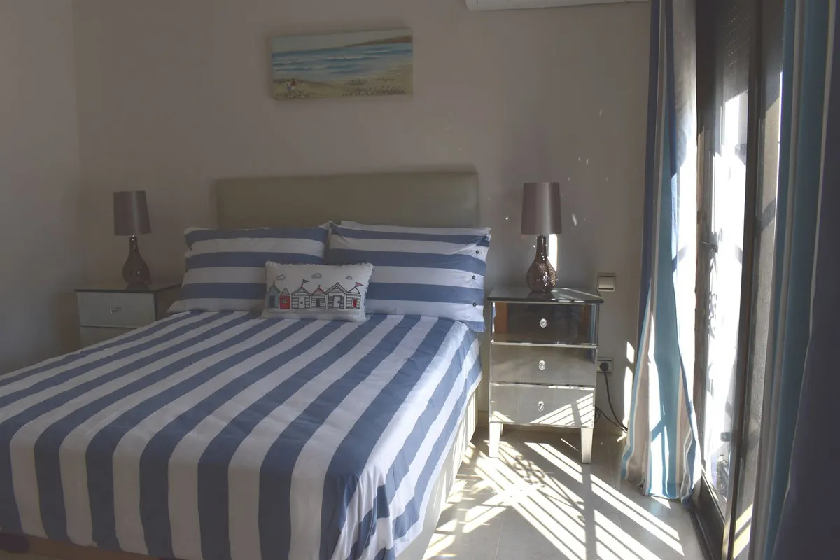 4d23c0cb-81c1-40d5-a548-311e700a4c66