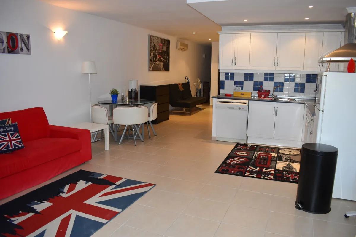 540a13e1-2a07-4c41-b6e4-a659f2d09cba