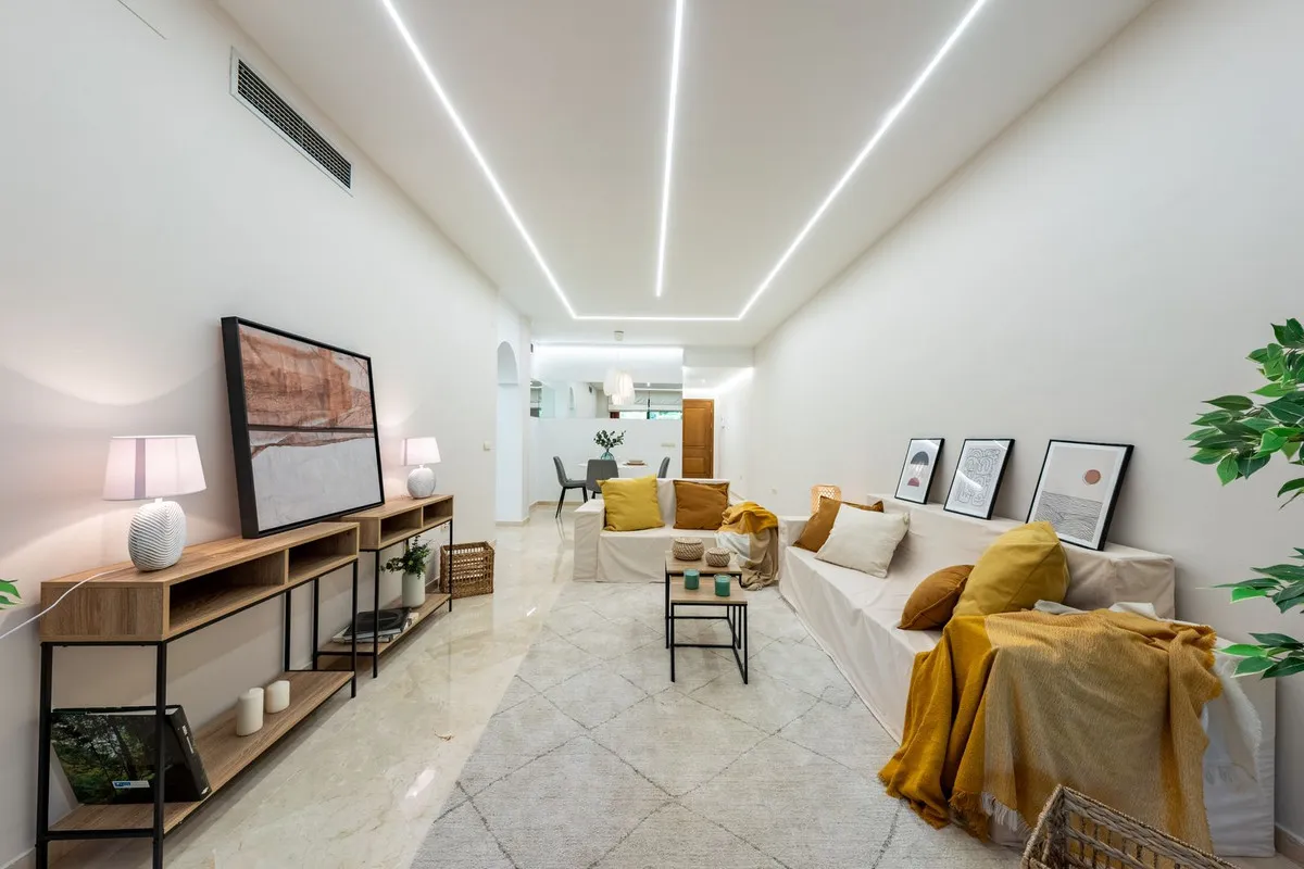 32e8c35f-38ab-42ad-9816-317fa3a696d3