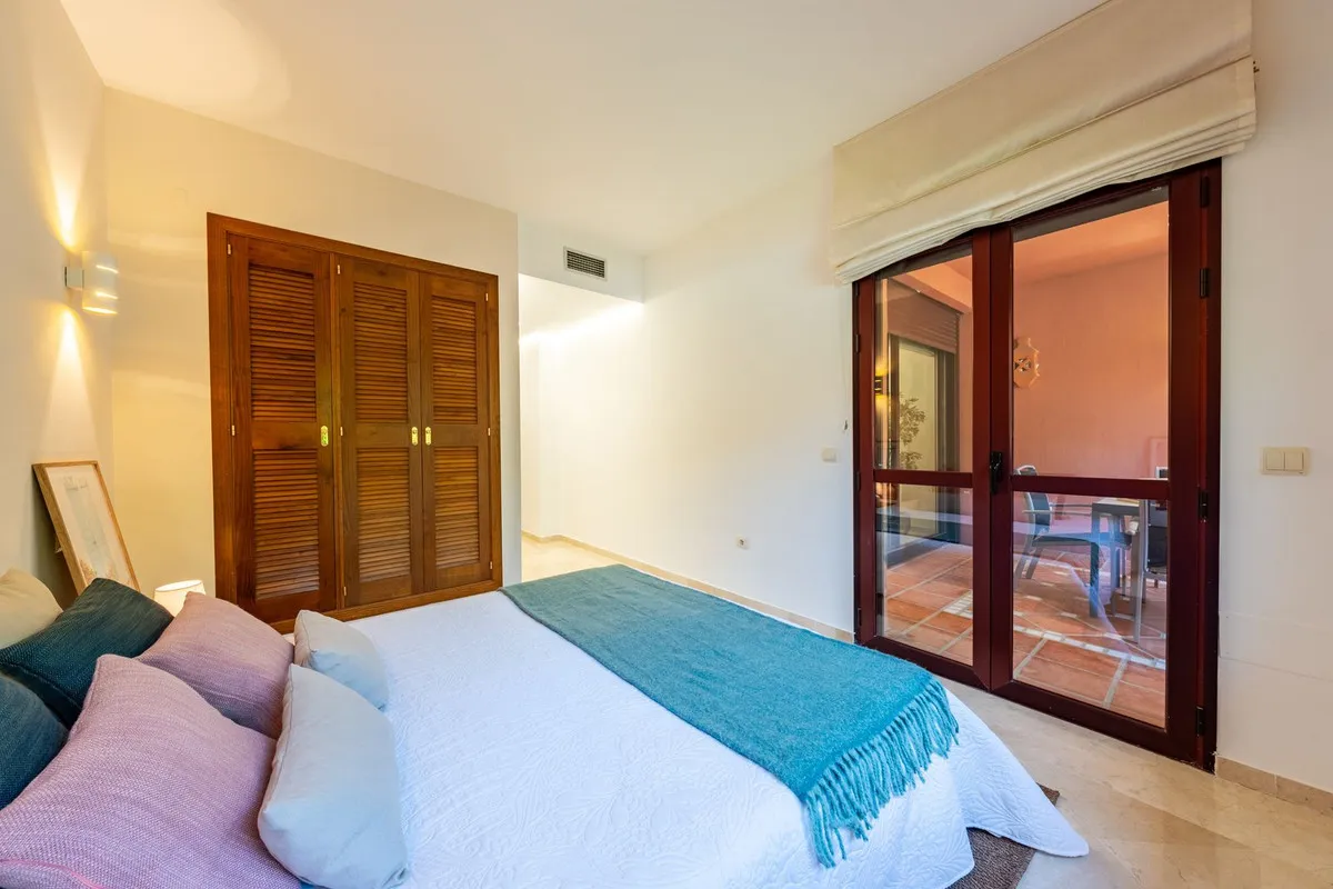 4a1549e3-b759-404b-a52d-5a5cdf315dc2