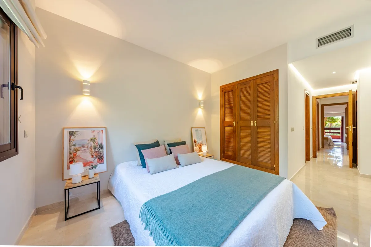 f7583dfe-48de-4e21-ac1b-bd7f20c7e816