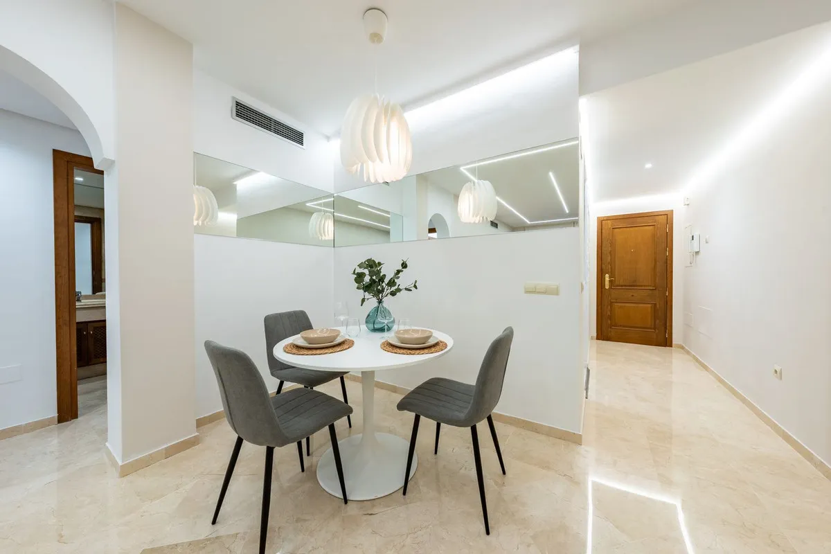 f9816aee-123f-46f8-8f9e-fc9b642a97bb