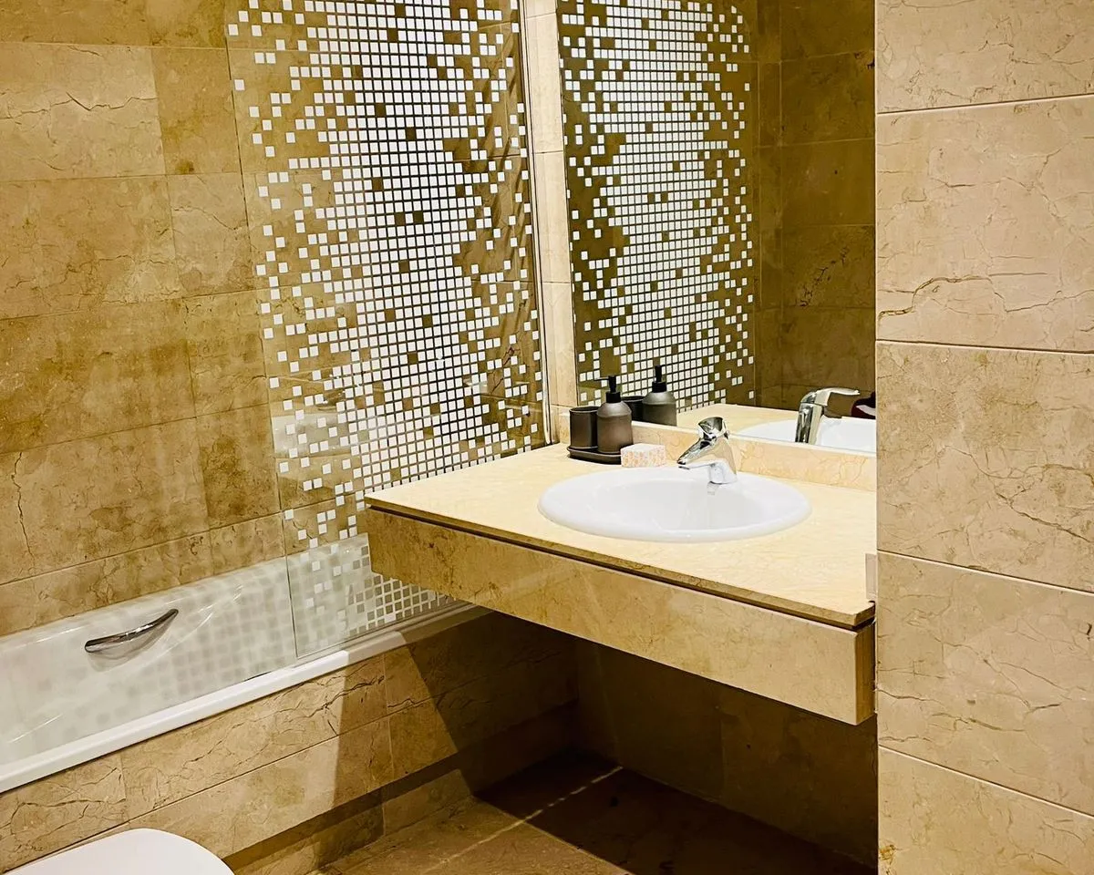 021741e1-44e5-4bdc-9200-1e6b7ae236b2