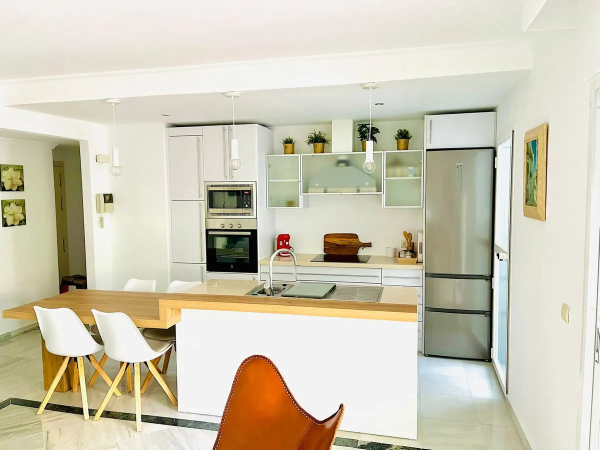 74a6118b-d589-490e-b01e-3e66c410d462