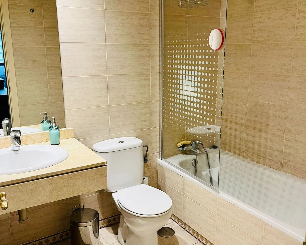 ebba62b9-085b-4026-a789-d97eac684eef