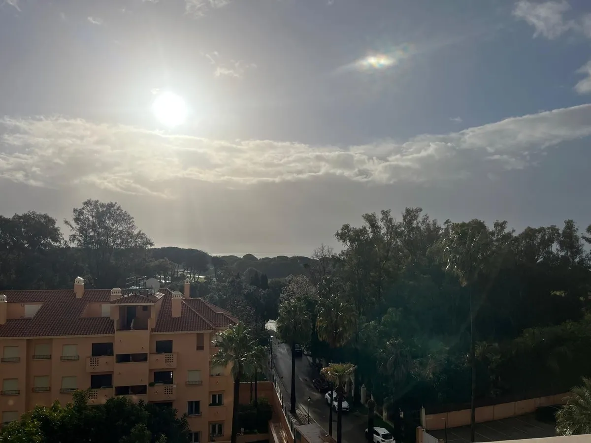 efd94805-0818-4fbe-a45e-cf5c42979706