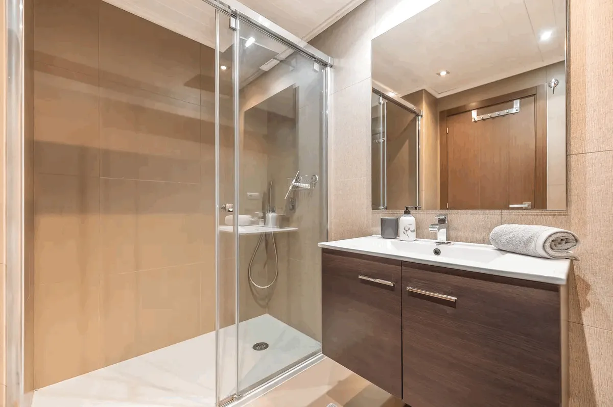 03444966-5f51-4493-aa4b-98ce4a952f14