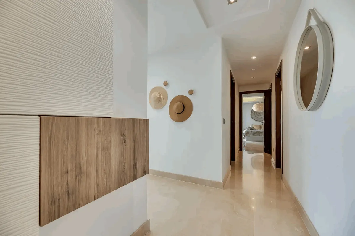 08e941d5-f6bd-43a8-ad1d-fcc9e2e33f4a