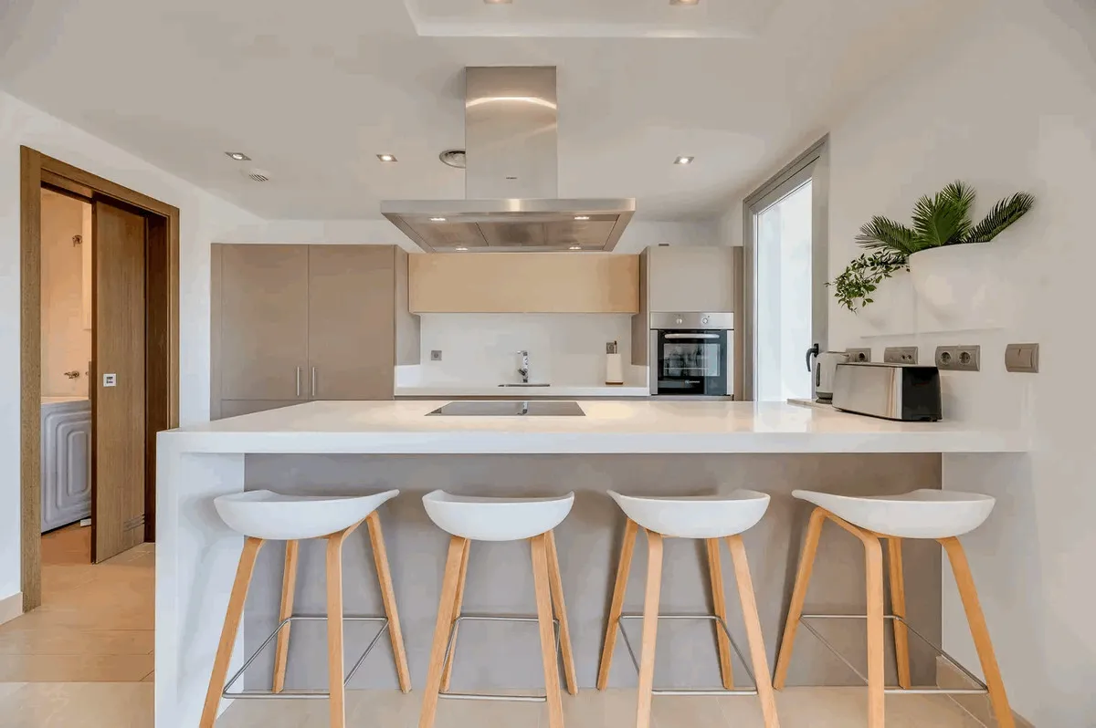 1ccc27c3-d741-4af6-86c9-92d991eb61a6