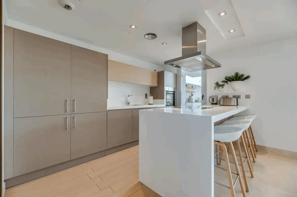 5f2bef63-83ca-4bef-9646-56cf0cae2d50