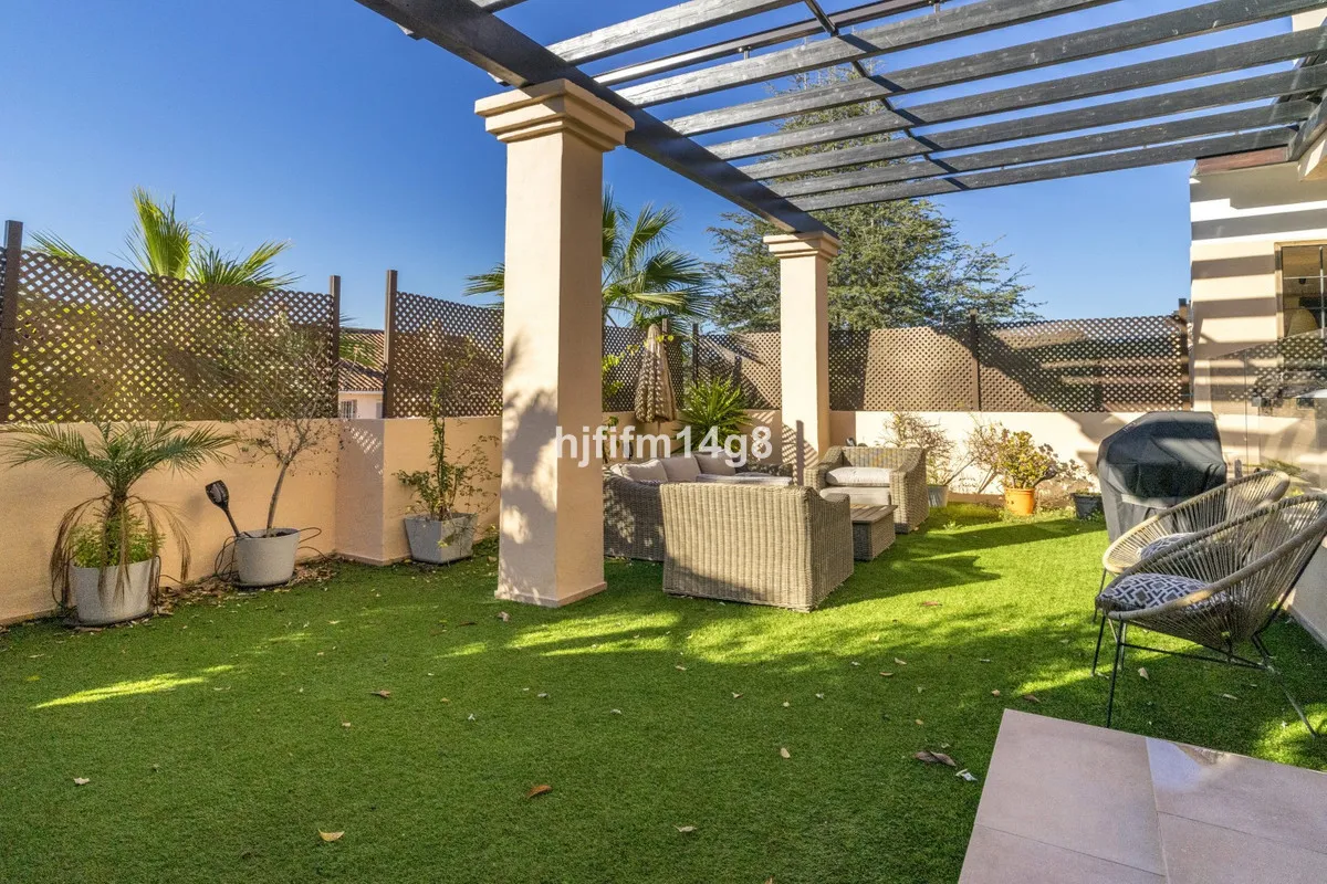 aa6cf8e1-470a-49e7-87ff-f2f3babf2332