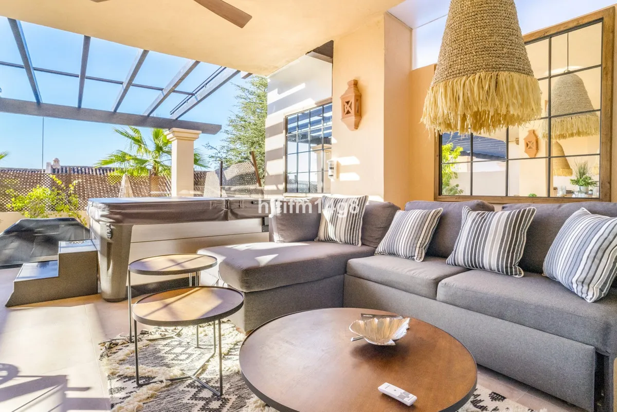 c5130358-a7c2-46f2-9139-a14047265811