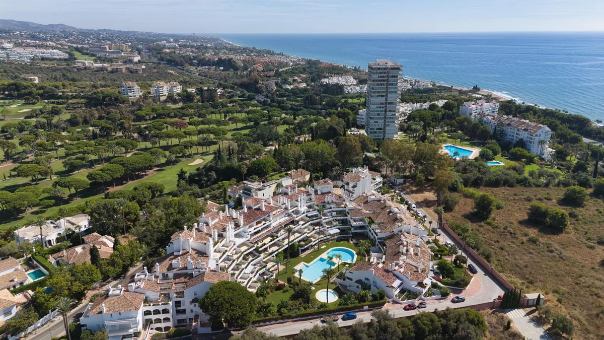 dc9993c2-0877-49db-88a5-a869d5e60e8e