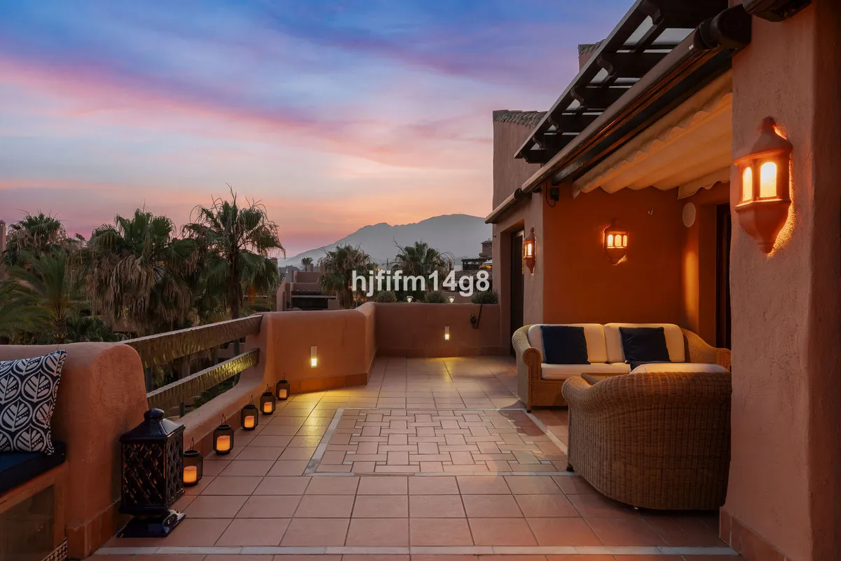 f728c912-a15a-4790-941f-b5ac6c80c5f9