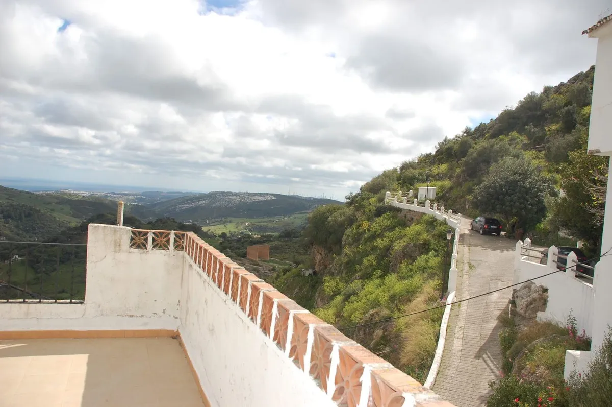 5055fad5-b7d0-44f3-931e-5bbf66fa7b77