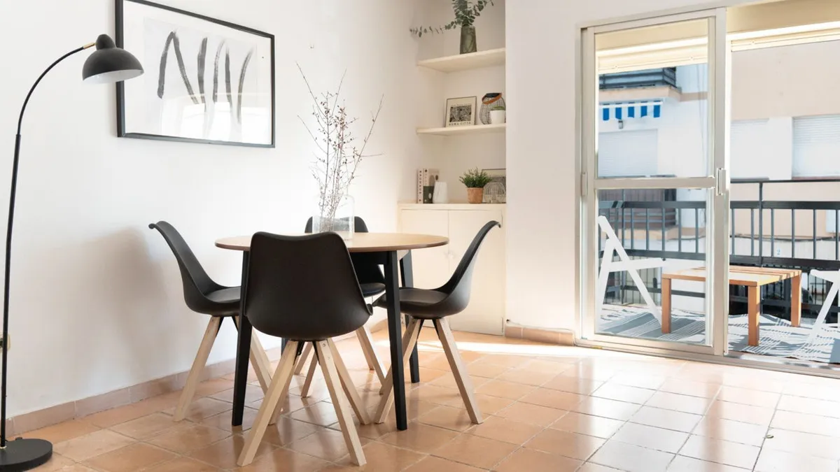 cf2ea557-8b4c-4324-aac7-cda8703a3633