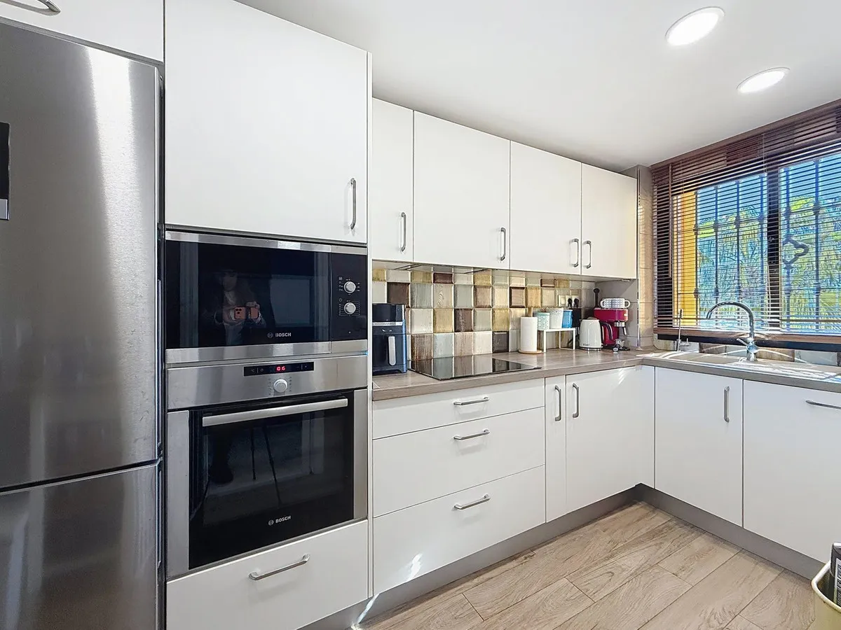 319ccc40-2803-4eaf-89df-0525f81a42d6