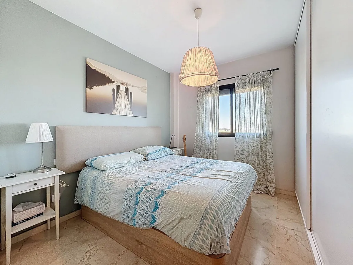 9fcad8bb-7629-43c0-b4b6-b486dce861fb