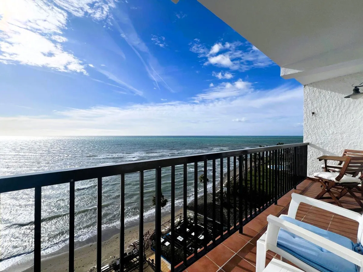 69ff7be2-6aaa-455b-93be-d07e1bab547b