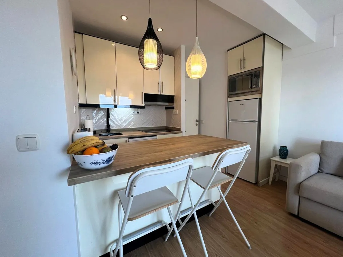 c181befc-f6df-444d-9895-83c8caa078d7