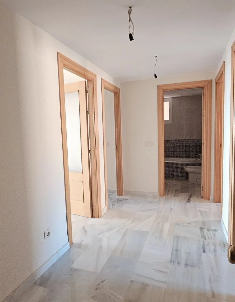 0ee81027-97a1-4ecd-8b8c-f8b3af589473