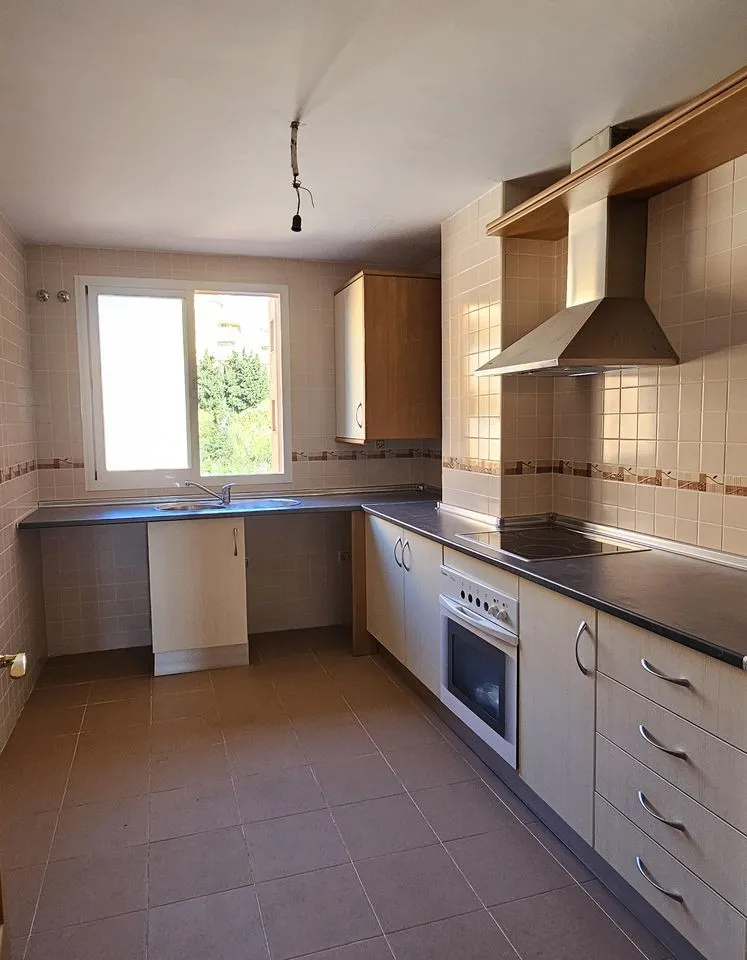 152cfe3e-d083-4773-a5ff-4152fc20e445